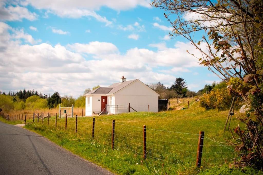 Mary Jane'S Cottage, Lettermacaward Doochary Exterior foto