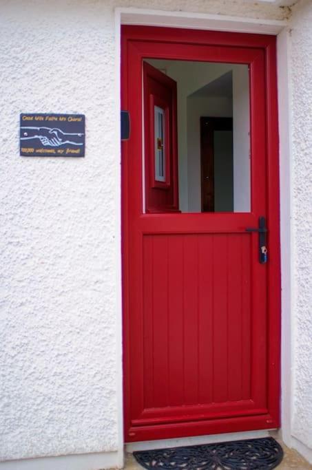 Mary Jane'S Cottage, Lettermacaward Doochary Exterior foto